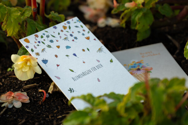Papeterie für Floristen – Wenn Blumen und Worte zusammen wirken - Papeterie für Floristen: Mit Grußkarten Umsatz steigern